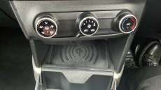 Vauxhall Frontera 83kW Design 44kWh 5dr Auto Electric Estate